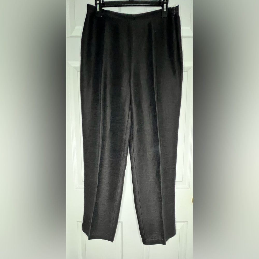 Eileen Fisher Women’s Black Linen + Cotton Tapered Pants S (29” Inseam)